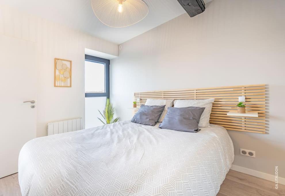 Appartement T2 Climatise Le Quai 391 Saint-Laurent-sur-Saone Exterior photo